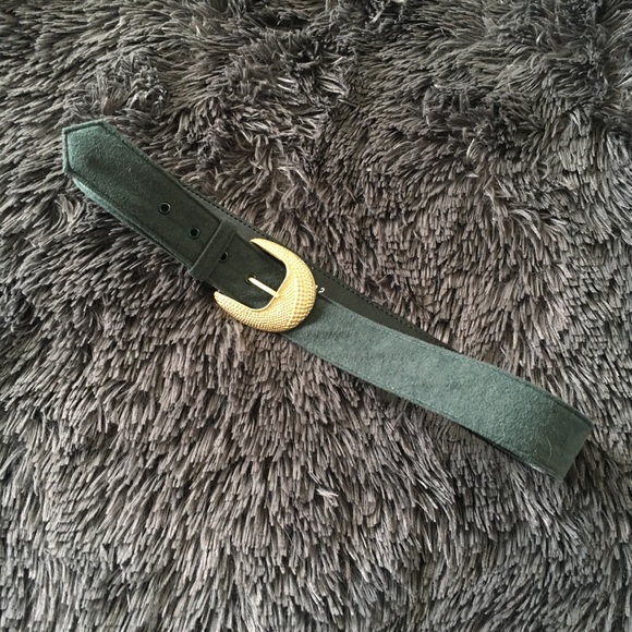 Vintage Accessories - Vintage green suede and gold belt